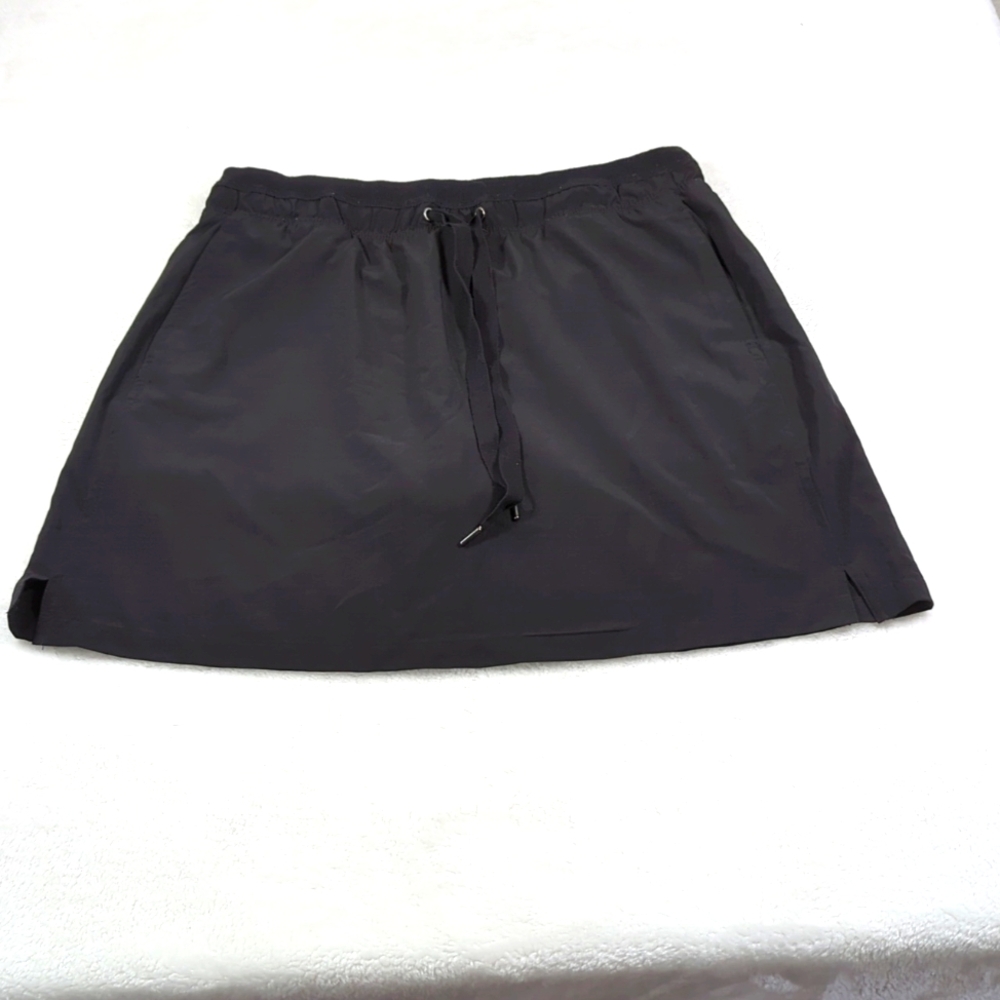 Green Tea black skort skirt M NWOT